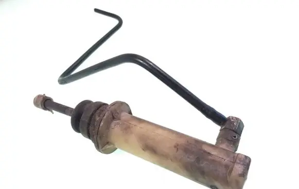 Iveco Daily 30.8 - 9 Clutch master cylinder