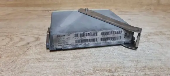 Volvo S70 V70 V70 XC Engine control unit/module 0281001592 P01270297