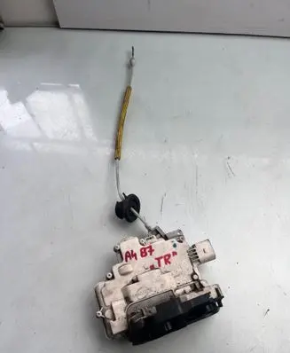 Audi A4 S4 B6 8E 8H Rear door lock 7575