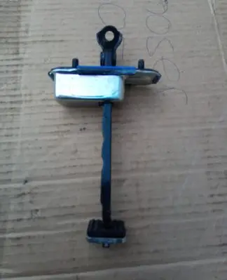 KIA Sportage Front door check strap stopper