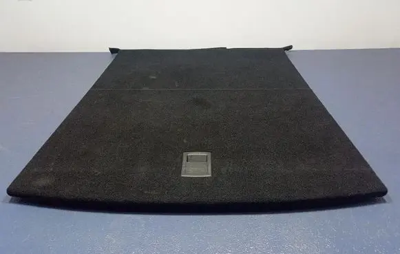 Maserati Levante Tailgate/boot cover trim set 06700855040
