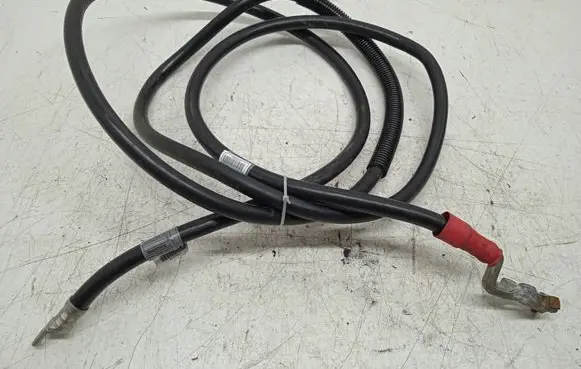 Mercedes-Benz E W211 Positive cable (battery) A2115407907