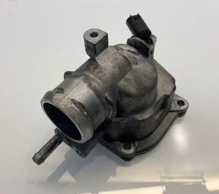 Mercedes-Benz C W204 Thermostat 
