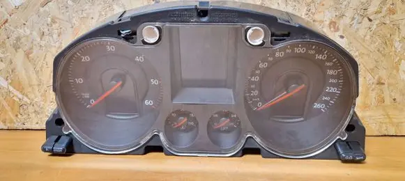 Volkswagen PASSAT B6 Speedometer (instrument cluster) A2c53194181