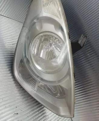Hyundai H-1, Starex, Satellite Headlight/headlamp J036H3