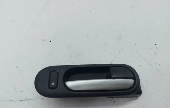 Mazda CX-7 Front door interior handle