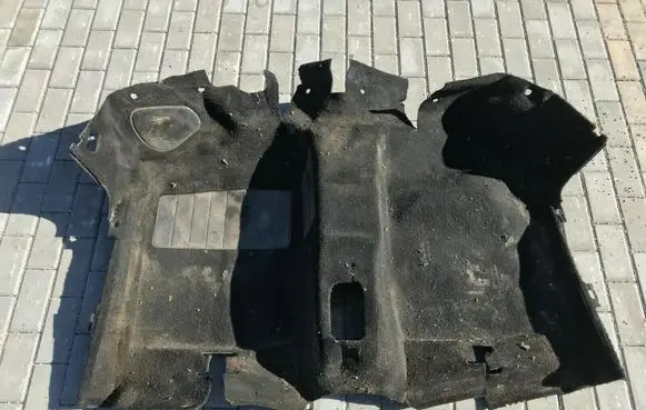 Volkswagen Golf II Front floor carpet liner 