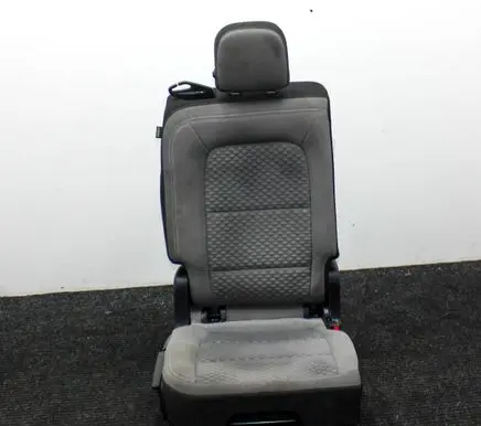 Ford Escape III Rear seat 