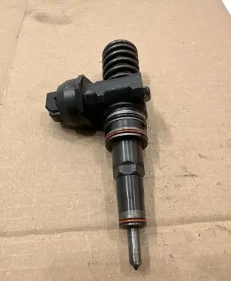 Audi A3 S3 8L Fuel injector 038130073aj