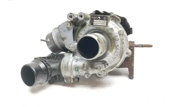 Renault Trafic III (X82) Turbo 54389700016 70105820 54389700018