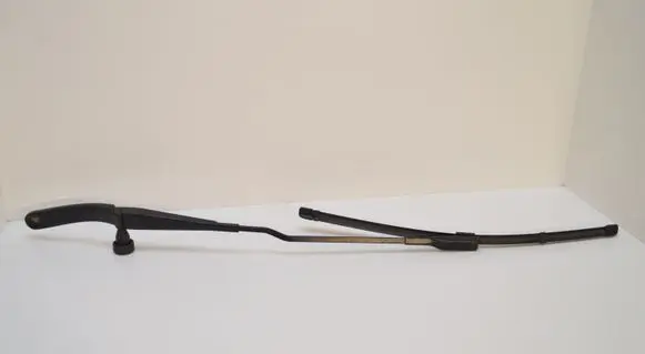 Audi A5 8T 8F Windshield/front glass wiper blade 8T1955408A
