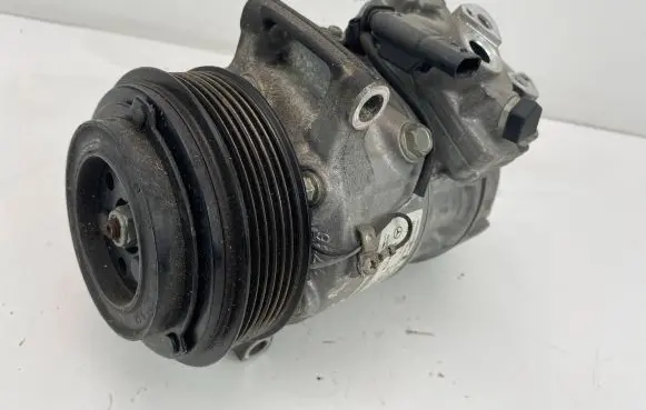 Mercedes-Benz C W205 Air conditioning (A/C) compressor (pump) A0008304002 09450607663 B13422D9