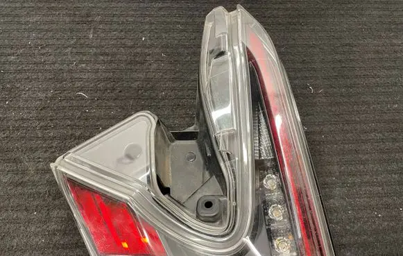 Toyota C-HR I Tailgate rear/tail lights 81580F4020