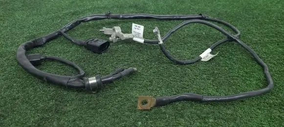 Volkswagen Polo V 6R Negative earth cable (battery) 