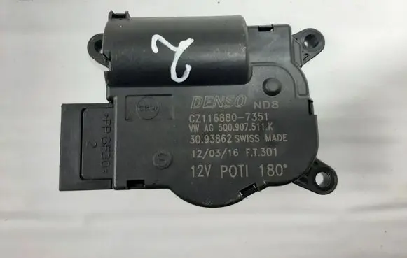 Skoda Superb B8 (3V) Intake manifold valve actuator/motor 5Q0907511K