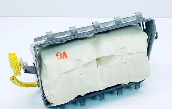 Mitsubishi Lancer X Passenger airbag 7030A071