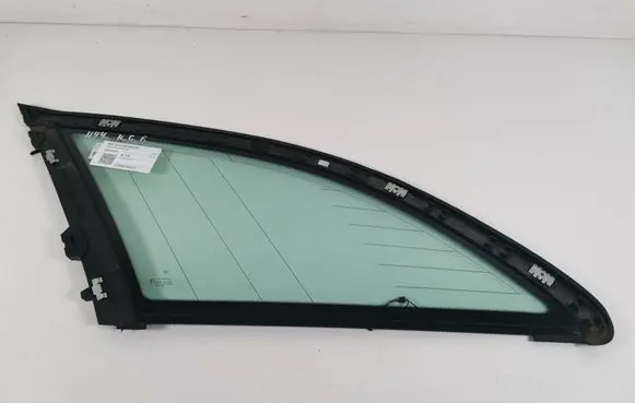 Mercedes-Benz C W203 Rear side window A2036703312