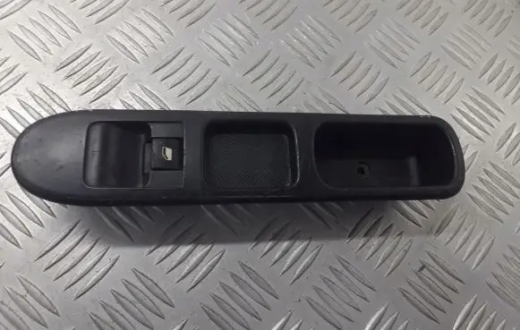 Peugeot 307 Electric window control switch 96351625XT