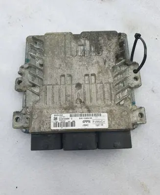 Ford Focus Engine control unit/module BV6112A650NN S180133036G