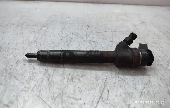 Mitsubishi Colt Fuel injector 0445110167