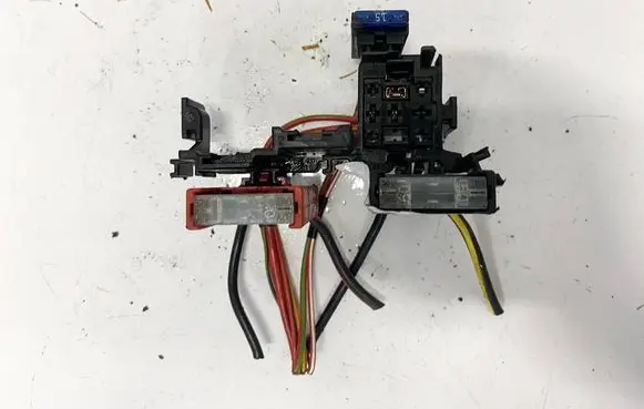 Audi A4 S4 B5 8D Fuse box set 8a0937530 443937527