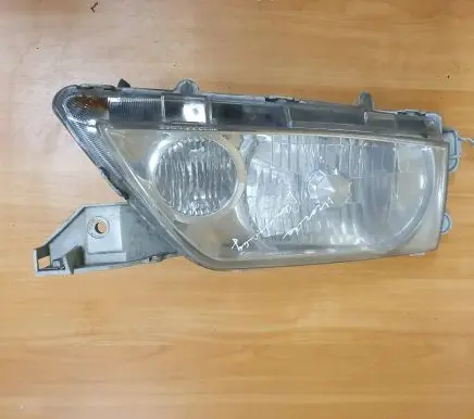Mazda Premacy Headlight/headlamp P1990R