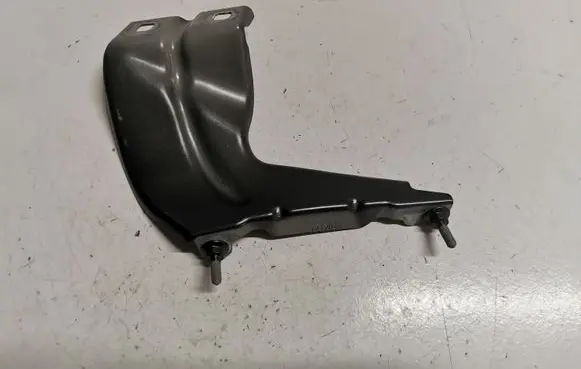 Audi Q2 - Fender mounting bracket 81A821135