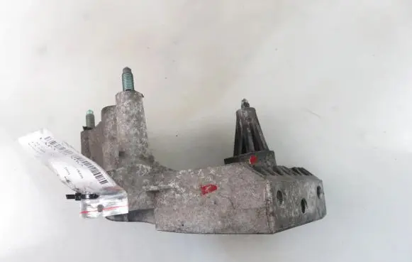 Audi A2 Engine mounting bracket 045199207G