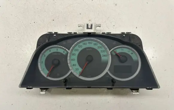 Toyota Corolla Verso AR10 Speedometer (instrument cluster) 838000F090 MB2574303100