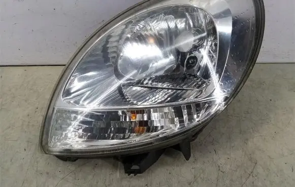 Renault Kangoo I Headlight/headlamp 8200236590