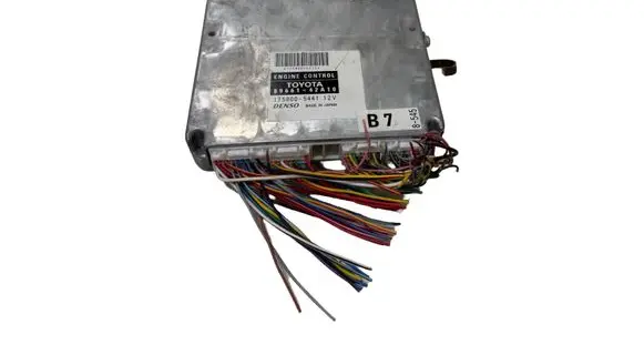 Toyota RAV 4 (XA20) Engine control unit/module 1758005441 8966142A10