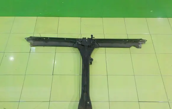 Subaru B9 Tribeca Radiator support slam panel 