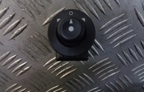 Citroen C3 Pluriel Wing mirror switch