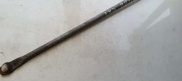 Honda CR-V Front wiper linkage and motor