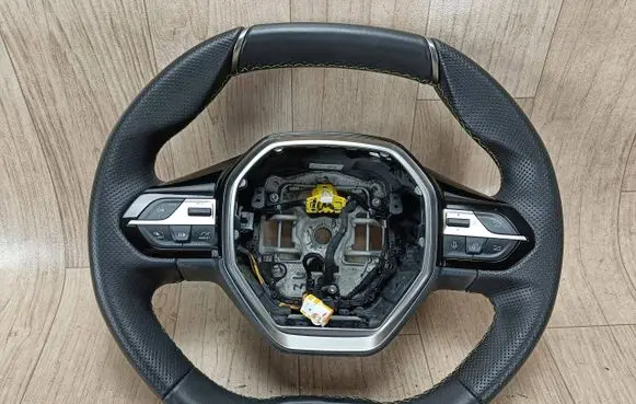 Peugeot 308 Steering wheel 9843179880
