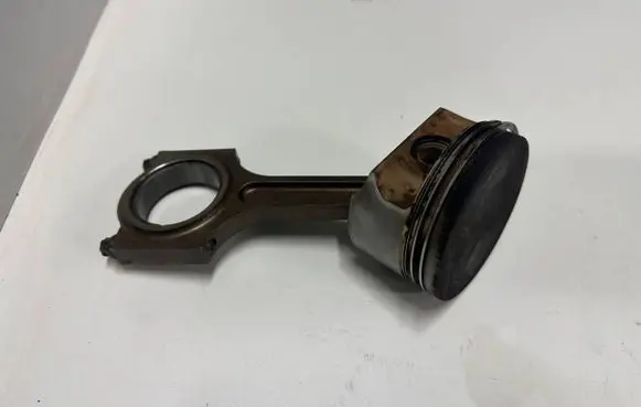 BMW X5 E53 Piston with connecting rod 7148 C62