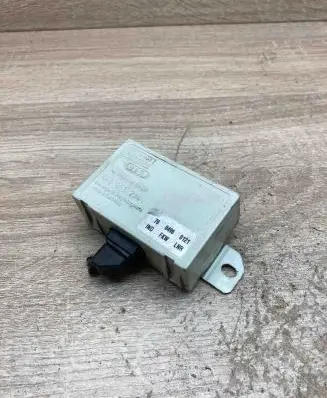 Audi A6 S6 C5 4B Immobilizer control unit/module 4A0953234 MainUsed
