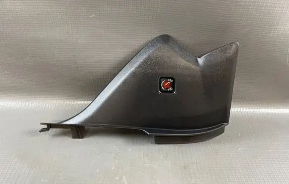 Peugeot 208 II Dashboard side end trim 9824843380