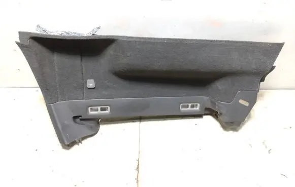 Volvo V70 Trunk/boot lower side trim panel 39882908 0059096