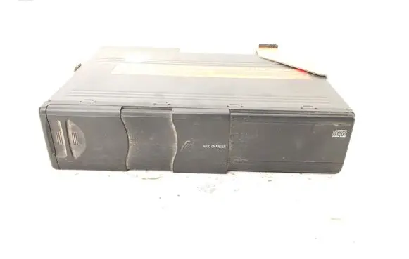 CD/DVD changer