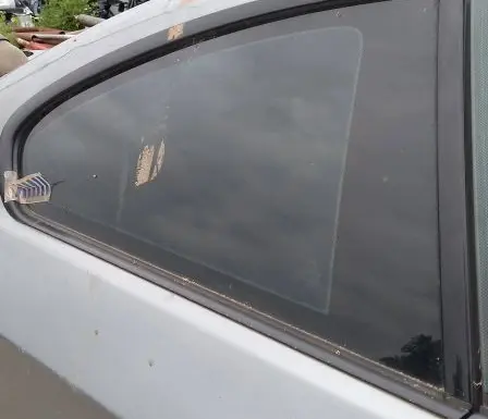 BMW 3 E92 E93 Front vent window/glass (coupe) 