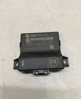 Audi A4 S4 B8 8K Gateway control module 8R0907468L 8R0907468A 0745808300