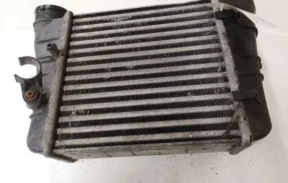 Audi A4 S4 B7 8E 8H Intercooler radiator 8E0145805AA 3229440