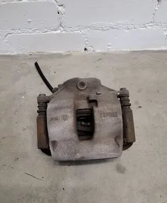 Mercedes-Benz C W204 Front brake caliper