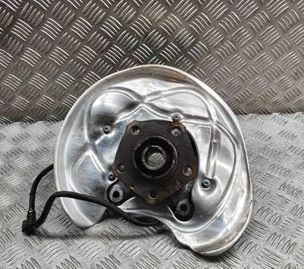 Audi A5 Rear wheel hub 8W0505431Q 8W0615611A
