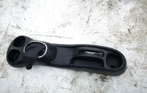 Toyota Yaris Cup holder 5891152020 58911-52020
