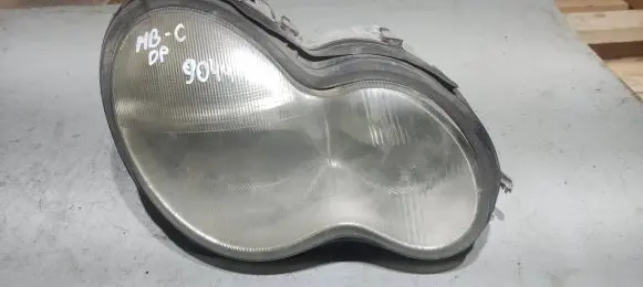 Mercedes-Benz C W203 Headlight/headlamp 4401148R 10007