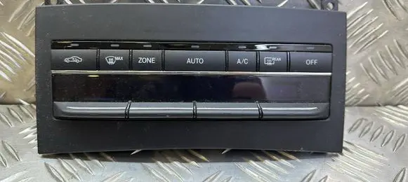 Mercedes-Benz E W212 Climate control unit A2129008608 A2128300285