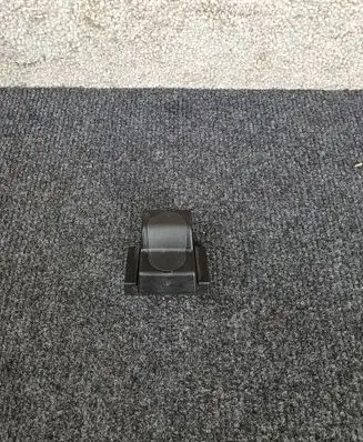Skoda Octavia Mk4 Tailgate/trunk/boot lid buffer 5E0827567