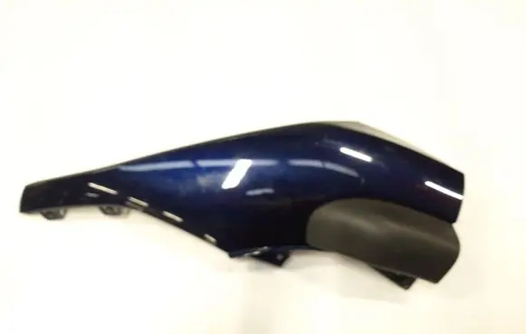 Audi Q7 4M Front bumper splitter molding 4M0807061G